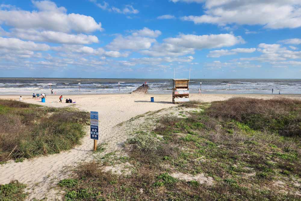 Galveston Beach 10 Miles of Beautiful Beaches and Fishing Piers